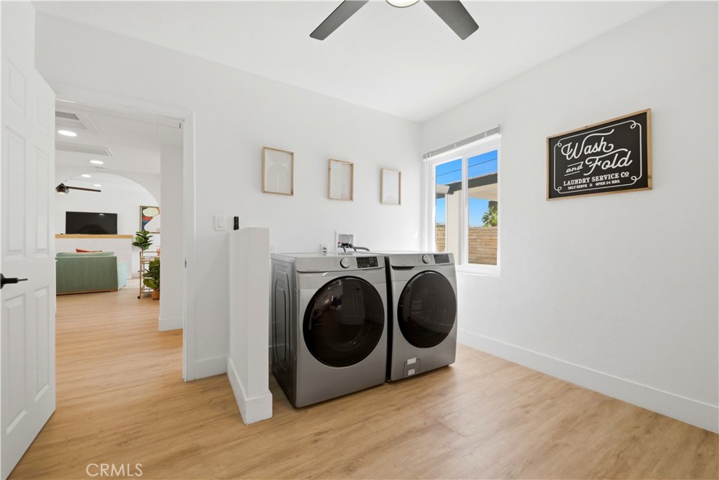 4351 E Calle De Carlos