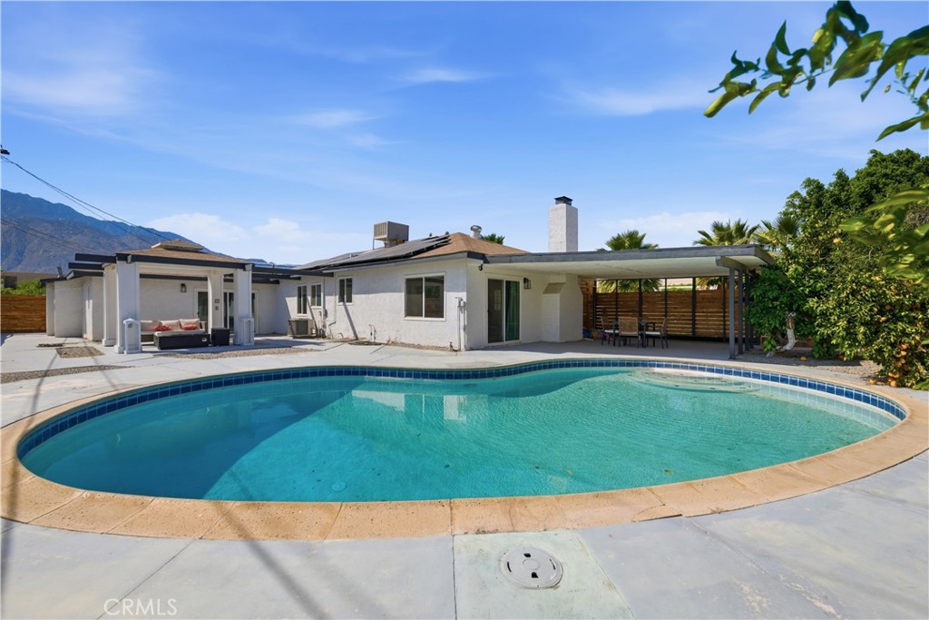 4351 E Calle De Carlos