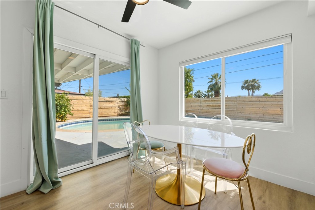 4351 E Calle De Carlos