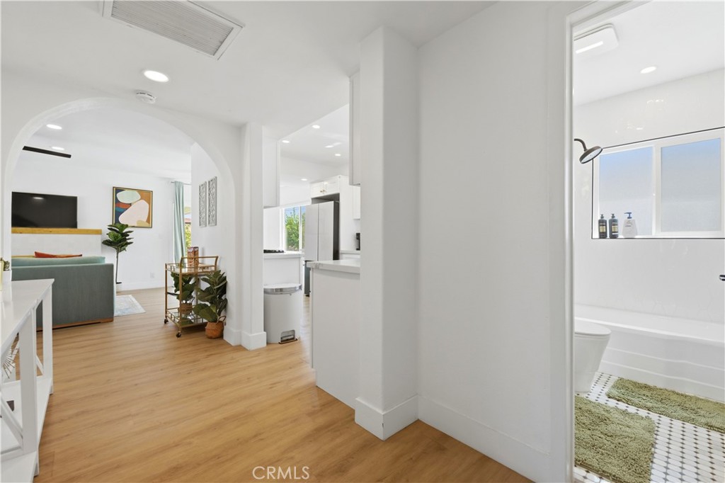 4351 E Calle De Carlos