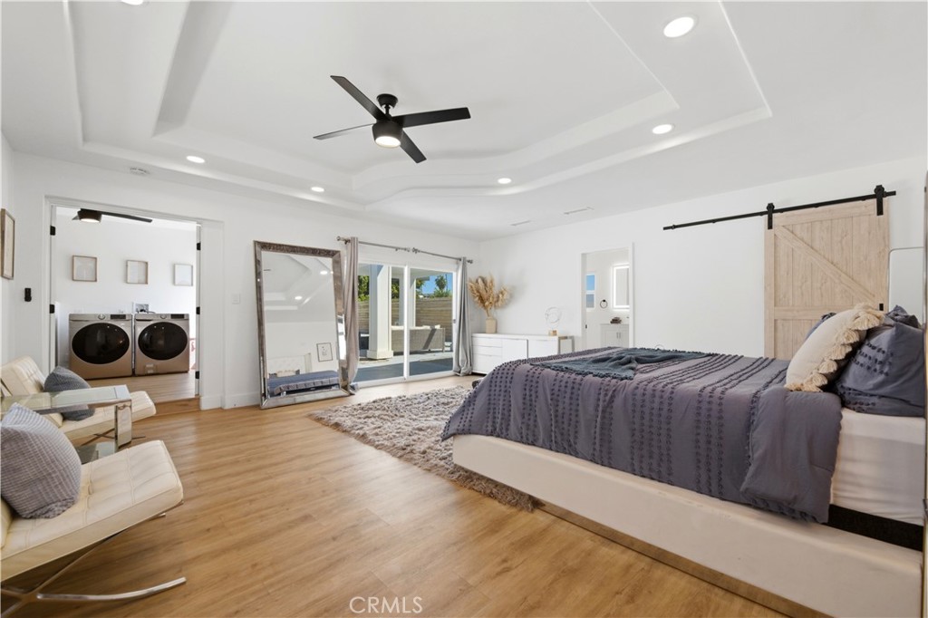 4351 E Calle De Carlos
