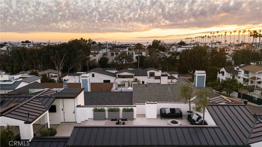 412 Heliotrope