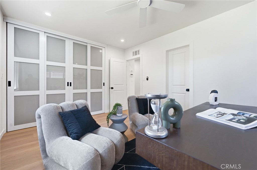 2116 Freeman