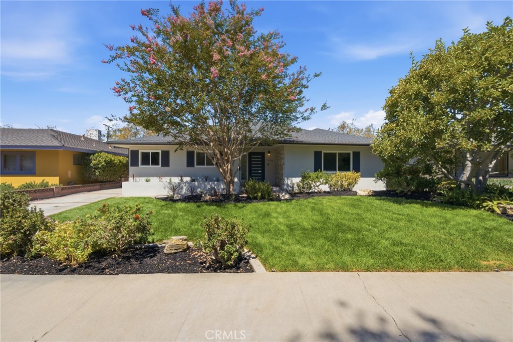 2116 Freeman