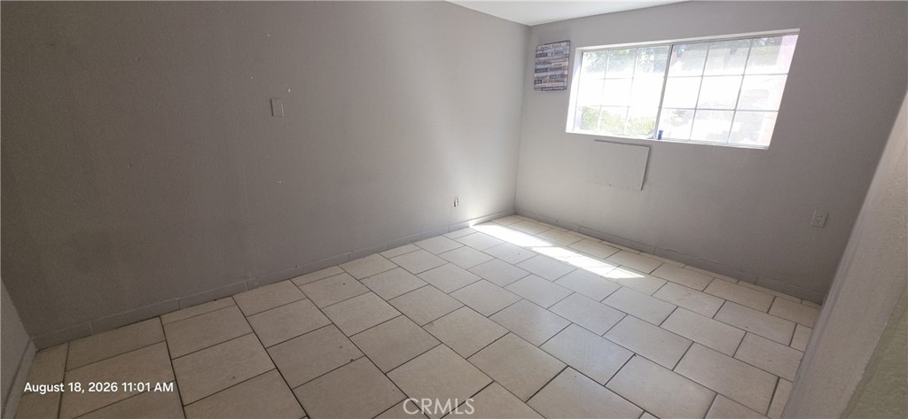802 W 7th Street