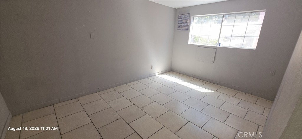 802 W 7th Street