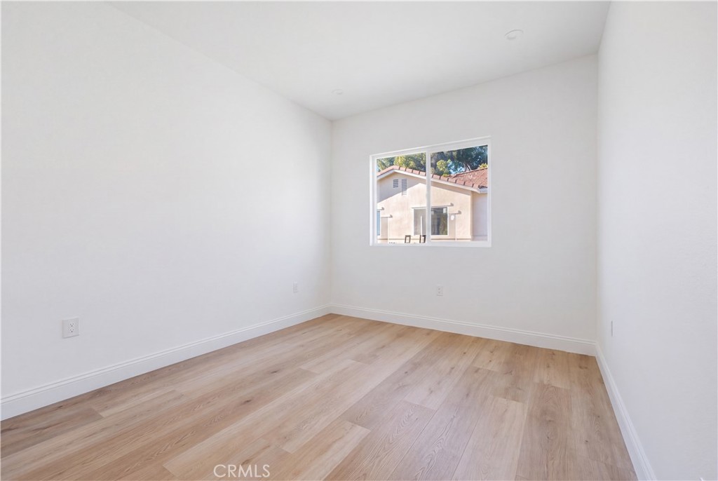 1218 S San Antonio Avenue