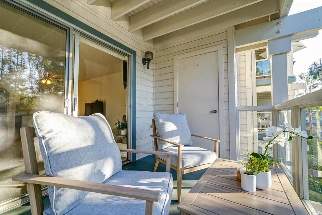 1682 Circa Del Lago A208