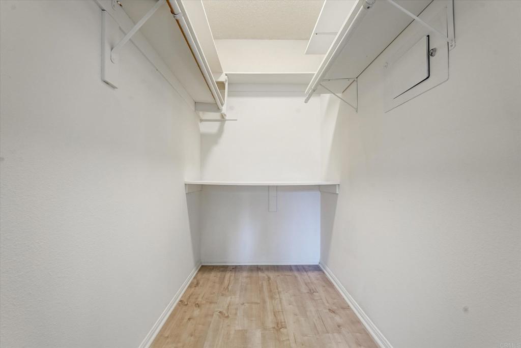 1682 Circa Del Lago A208