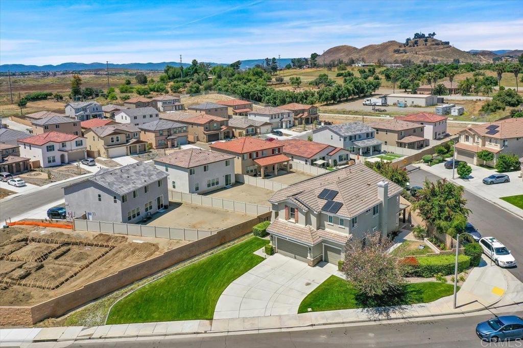 30429 De Caron Street