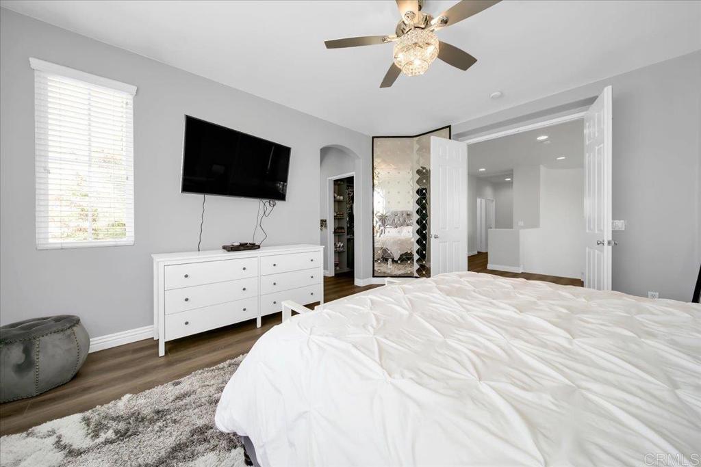 30429 De Caron Street