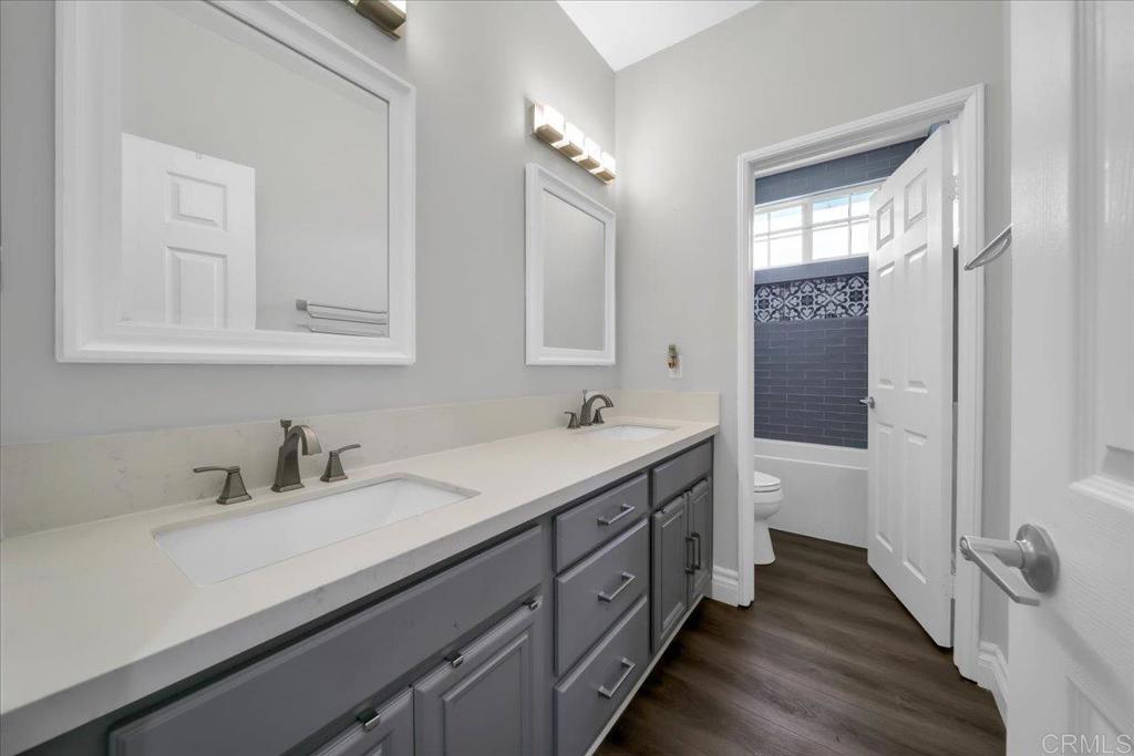 30429 De Caron Street