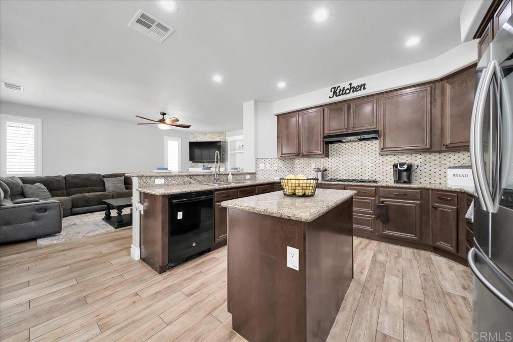 30429 De Caron Street