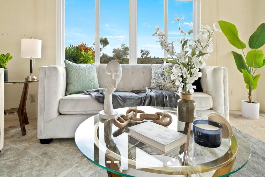 3747 Vista Campana S 81