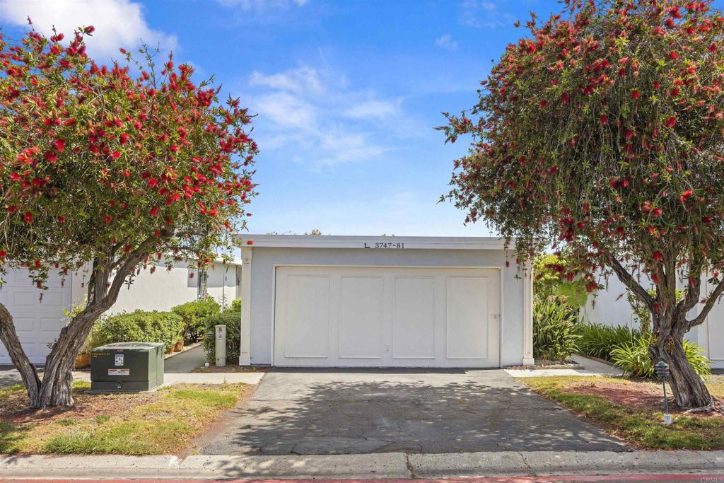 3747 Vista Campana S 81