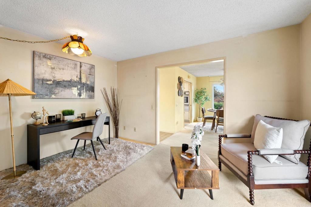 3747 Vista Campana S 81