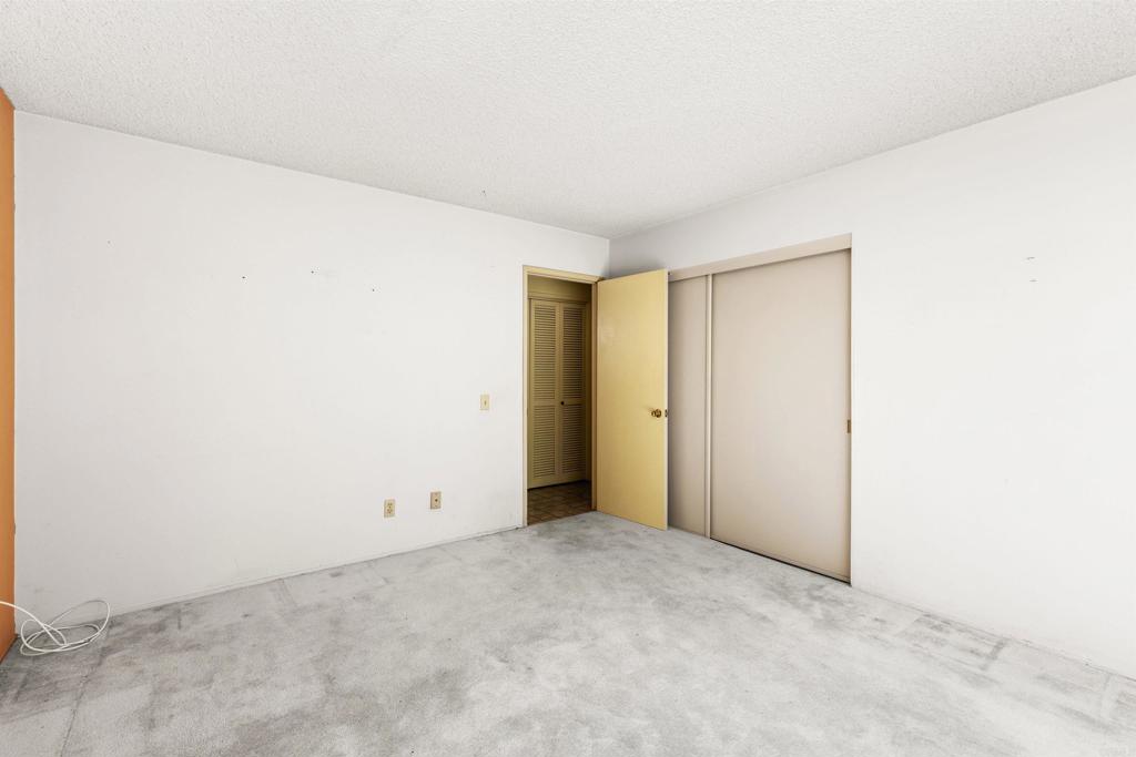 3747 Vista Campana S 81