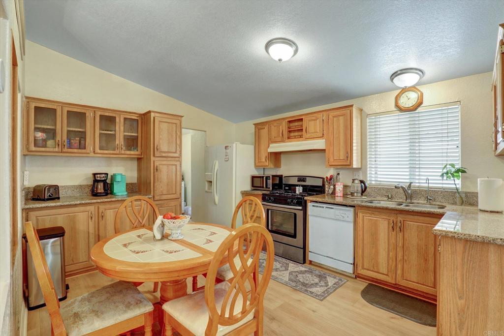 1550 Rimpau Avenue SPC 4