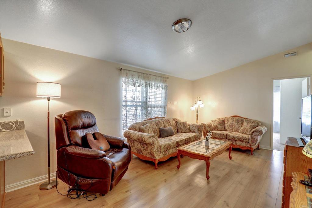 1550 Rimpau Avenue SPC 4