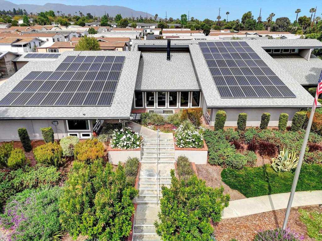 1550 Rimpau Avenue SPC 4