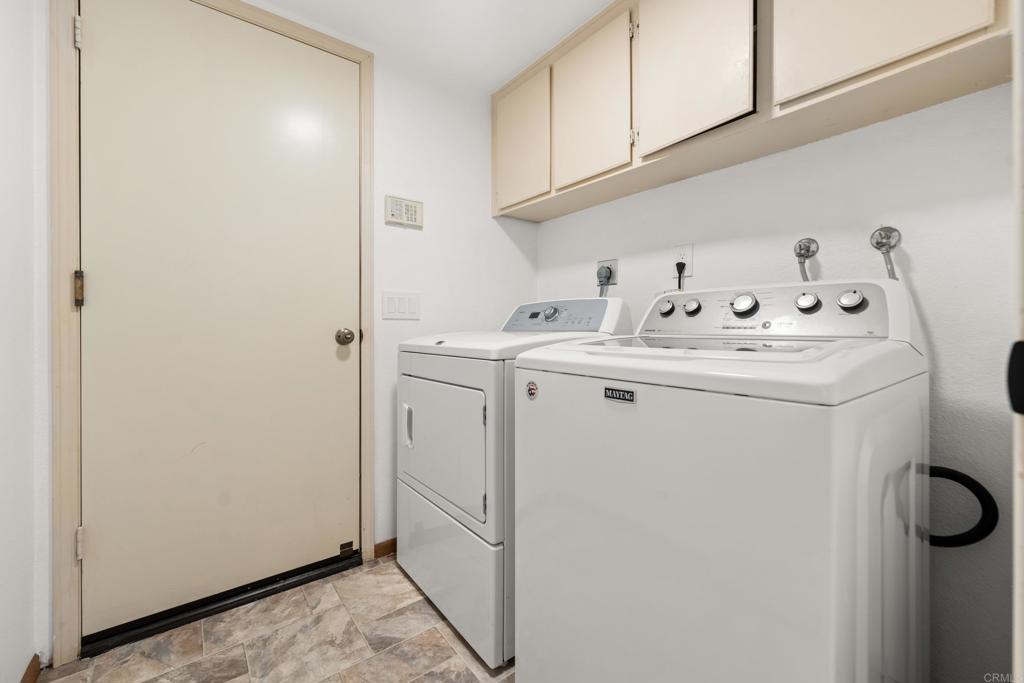 2311 Lagoon View Drive