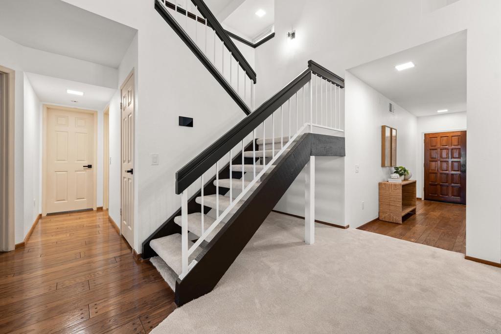 2311 Lagoon View Drive