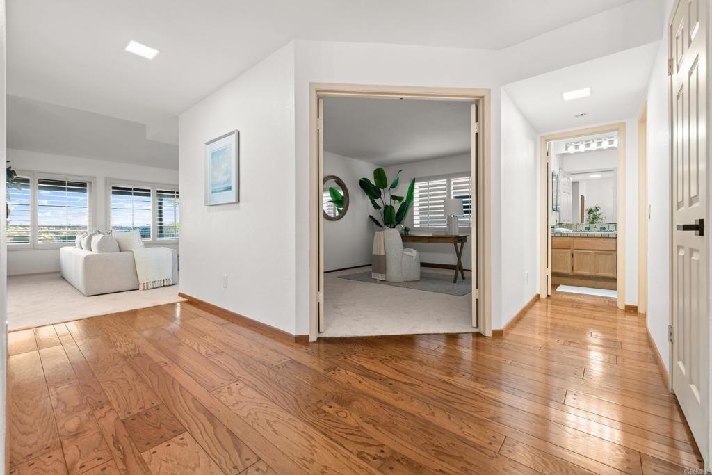 2311 Lagoon View Drive