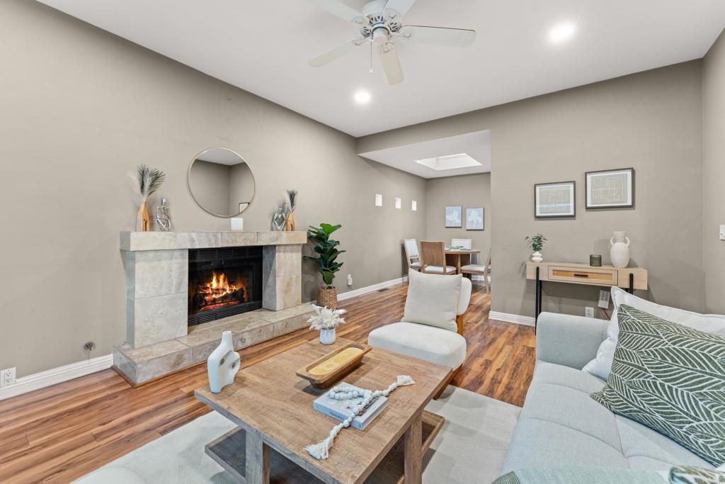 3129 Redwood Street