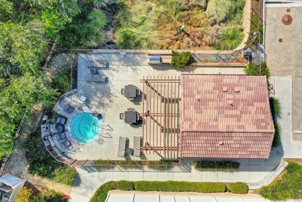 211 Silver Fir Court