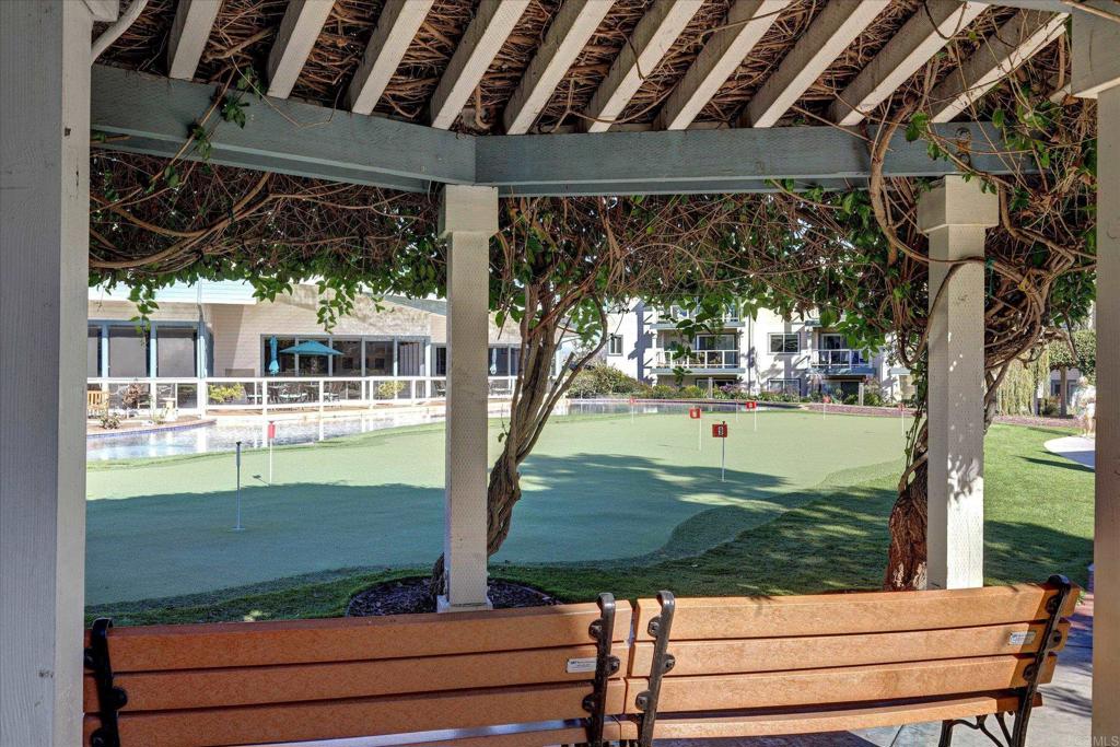 1682 Circa Del Lago A308