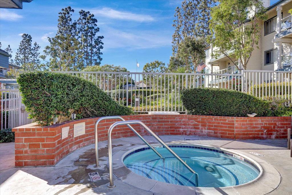 1682 Circa Del Lago A308