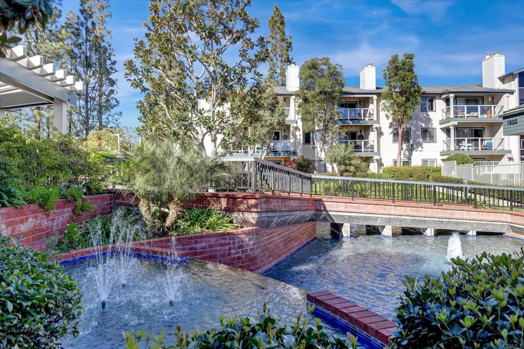 1682 Circa Del Lago A308