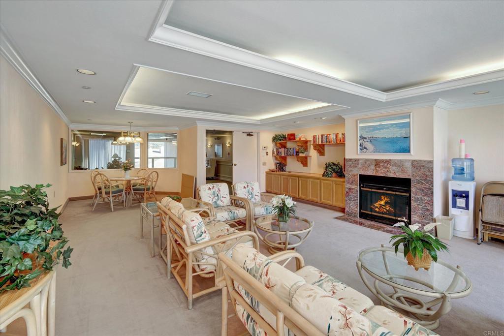 1682 Circa Del Lago A308