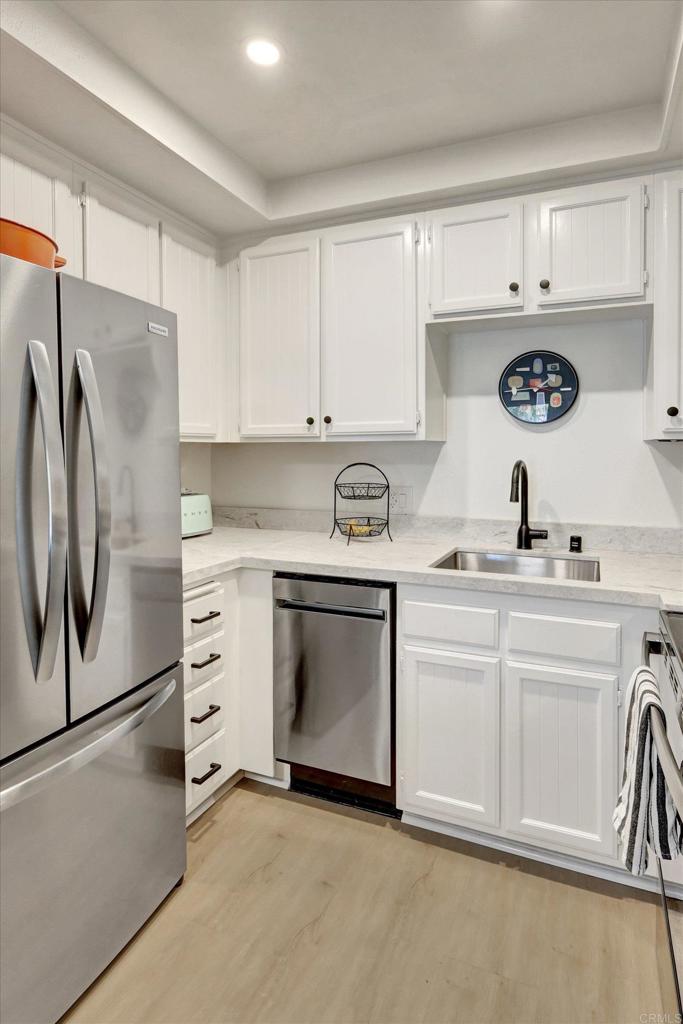 1682 Circa Del Lago A308