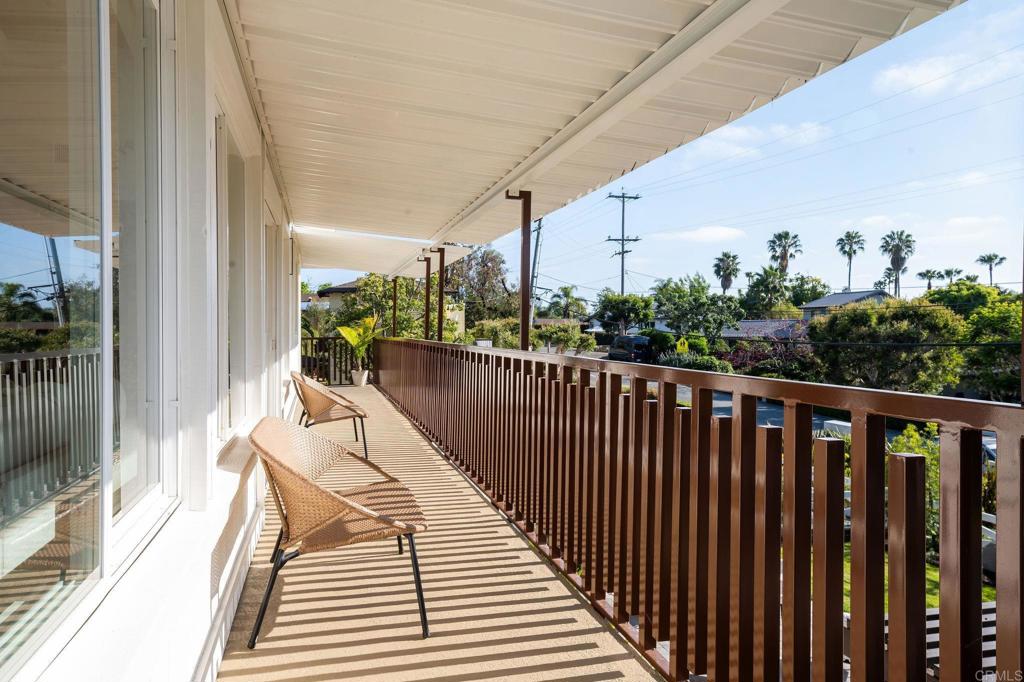 1551 Burgundy Road