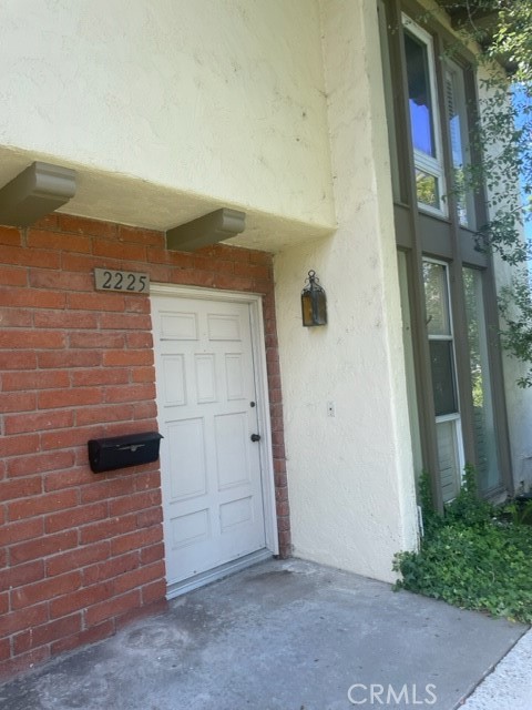 2225 Vista Huerta