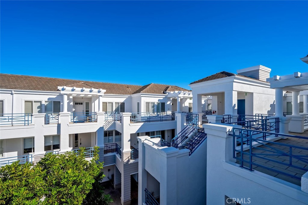 2600 Newport Boulevard 317