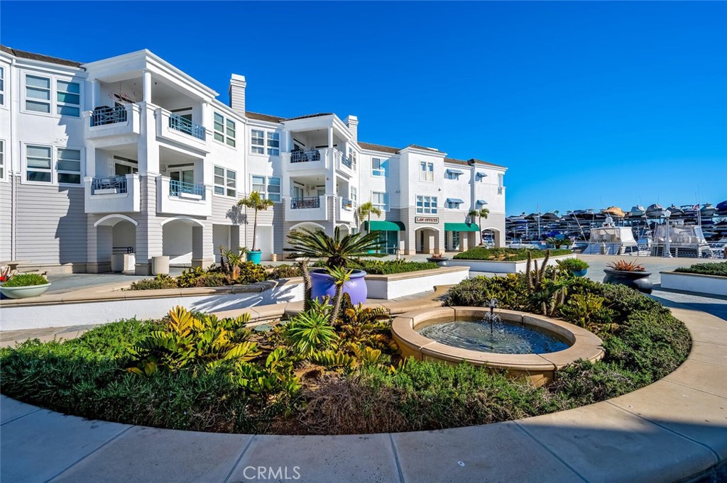 2600 Newport Boulevard 317
