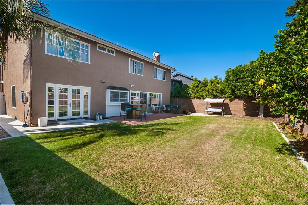 21832 Seaside Lane