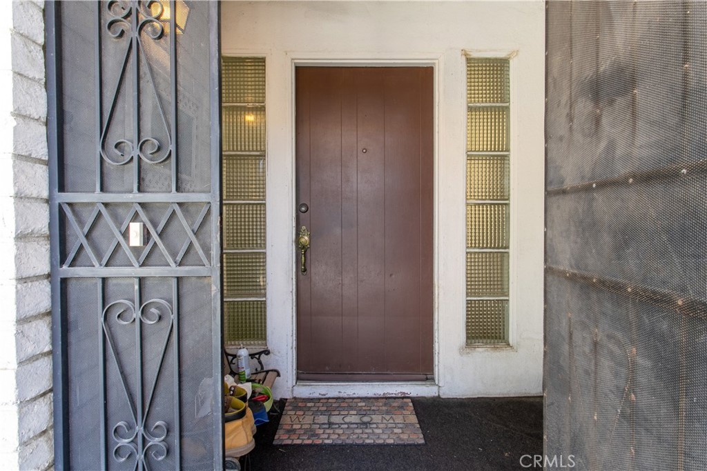 51592 Avenida Navarro