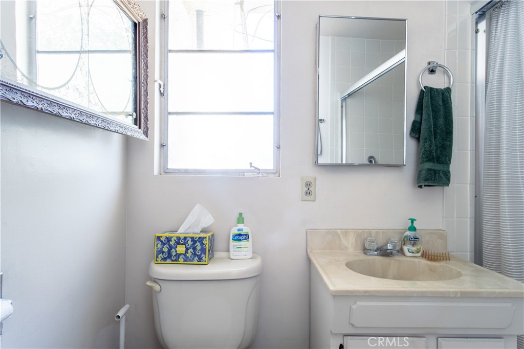 51592 Avenida Navarro