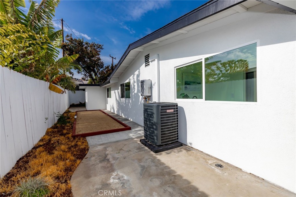 3107 Gibraltar Avenue