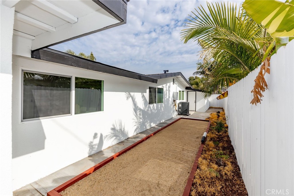 3107 Gibraltar Avenue