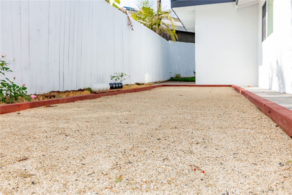 3107 Gibraltar Avenue