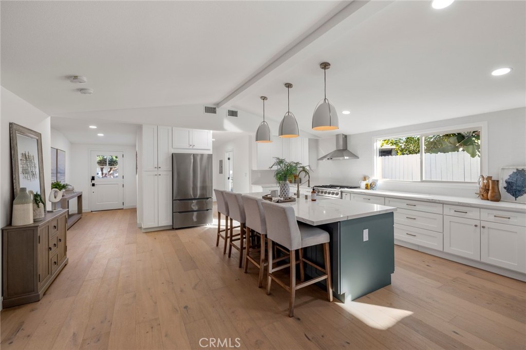 3107 Gibraltar Avenue