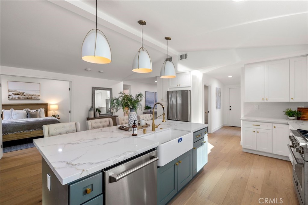 3107 Gibraltar Avenue