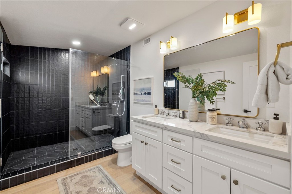 3107 Gibraltar Avenue