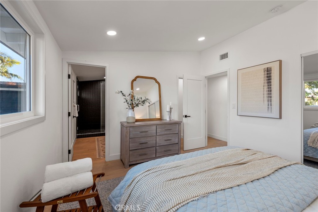 3107 Gibraltar Avenue