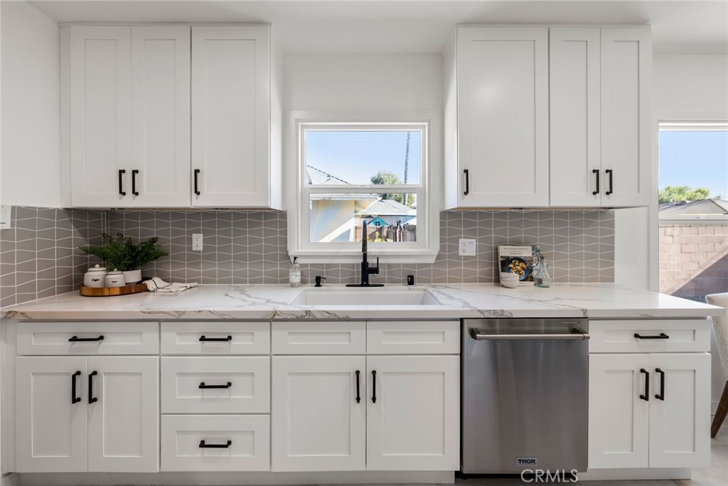 5862 E Scrivener Street