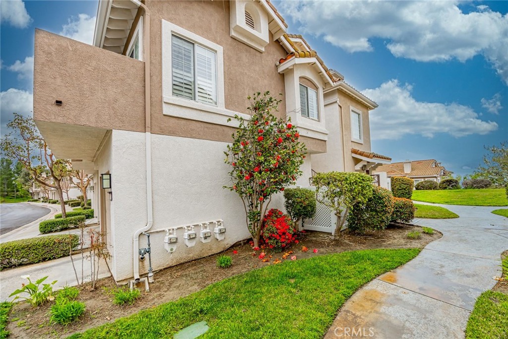 1053 S Daybreak Court